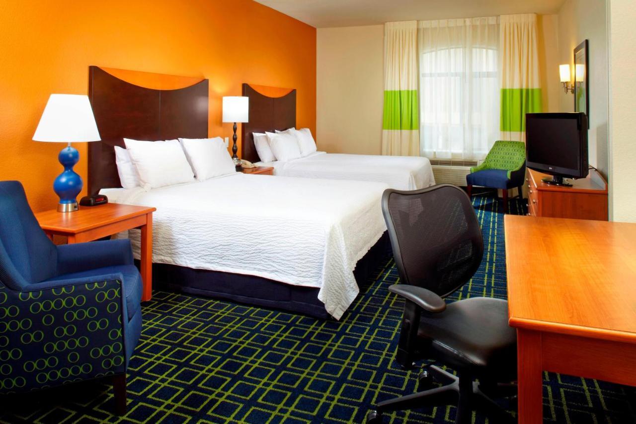 Fairfield Inn & Suites Phoenix Midtown Екстериор снимка