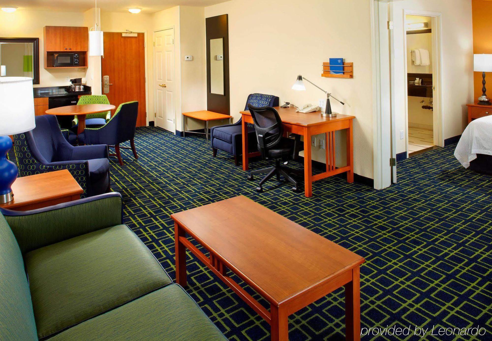 Fairfield Inn & Suites Phoenix Midtown Екстериор снимка